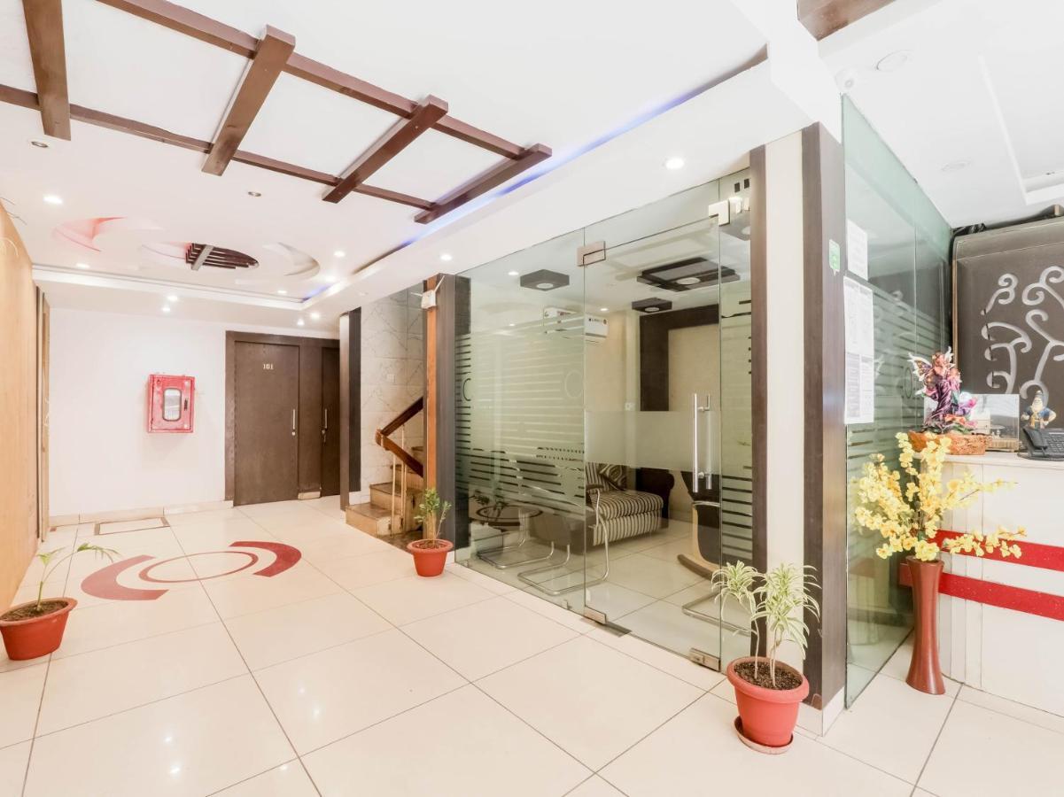 Oyo 79765 Hotel Samrat Lucknow Dış mekan fotoğraf