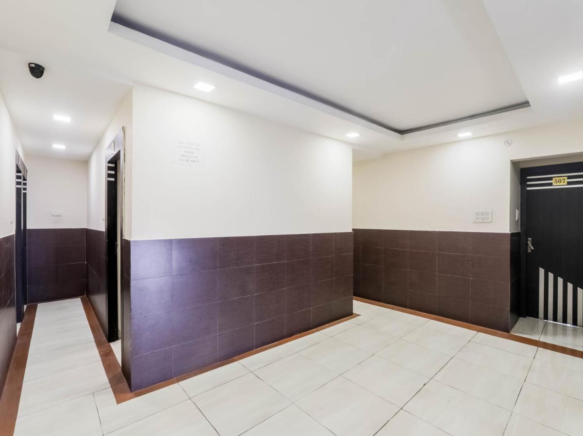 Oyo 79765 Hotel Samrat Lucknow Dış mekan fotoğraf